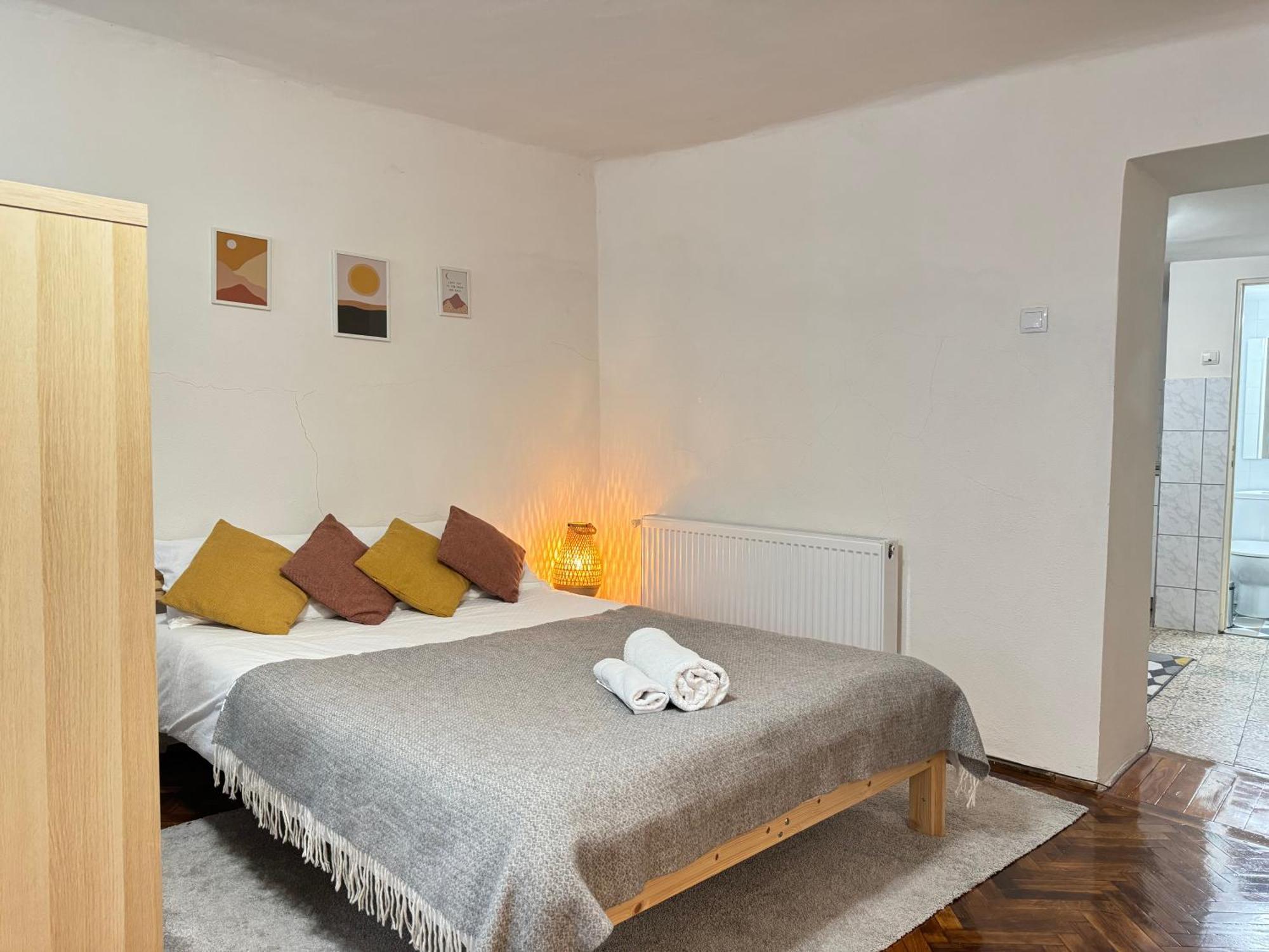 Charming Studio Ideal For Getaways Or Workations In Sibiu'S Medieval City Center Екстериор снимка