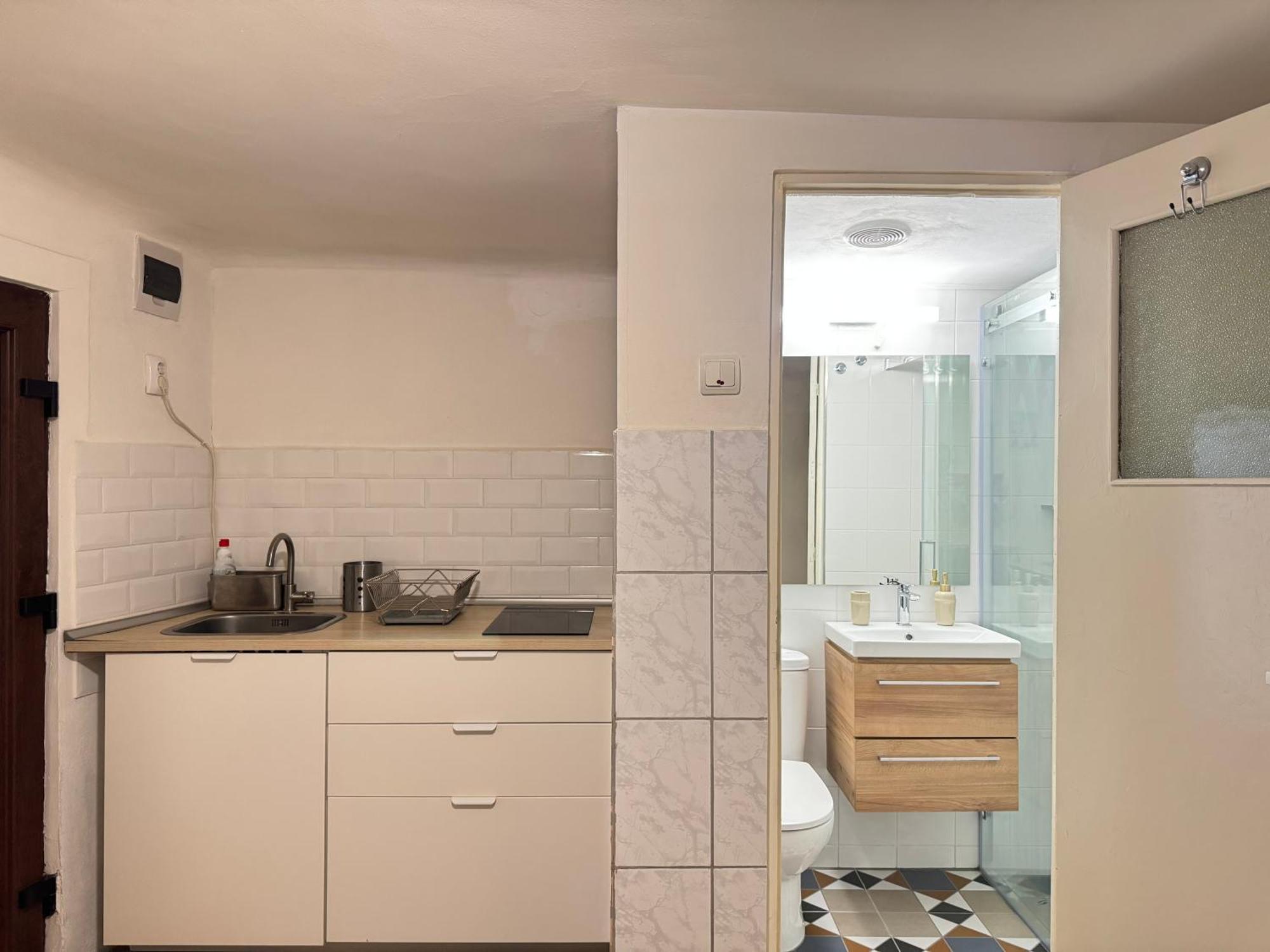 Charming Studio Ideal For Getaways Or Workations In Sibiu'S Medieval City Center Екстериор снимка